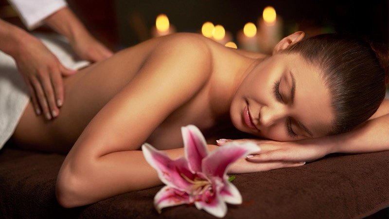 Aroma Massage